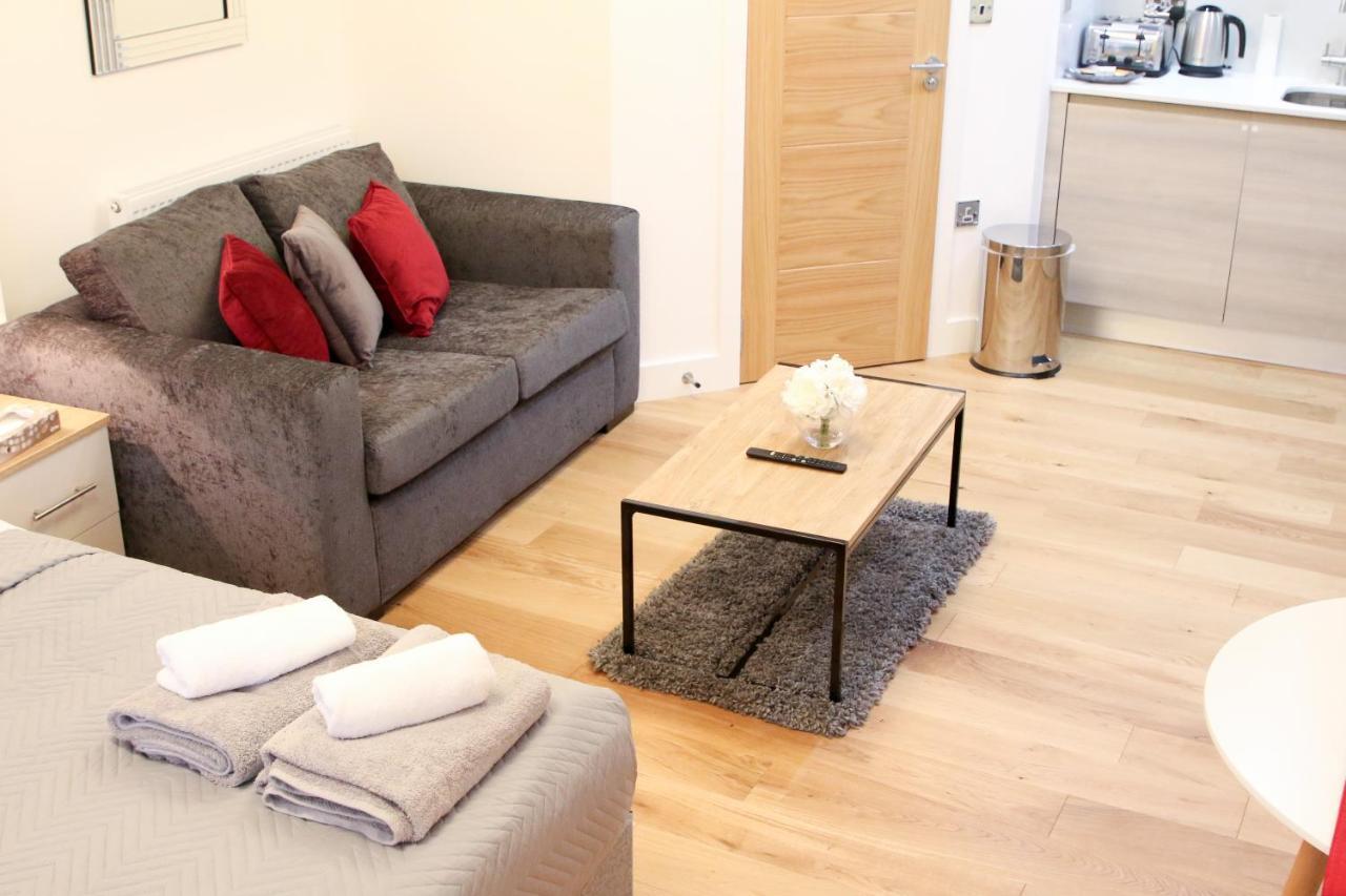 Executive Bright And Airy Studio Apartment In Sydenham London Ngoại thất bức ảnh