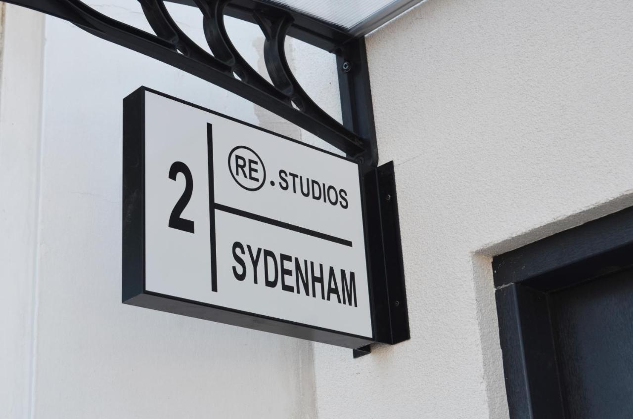 Executive Bright And Airy Studio Apartment In Sydenham London Ngoại thất bức ảnh